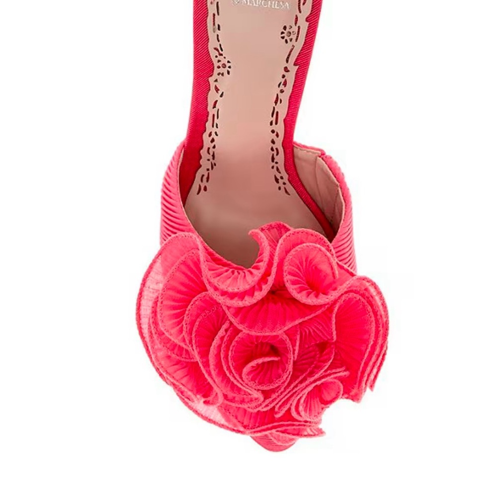 Muse by Marchesa Vibrant Pink Heels with Floral Design. - Picture 4 of 9
